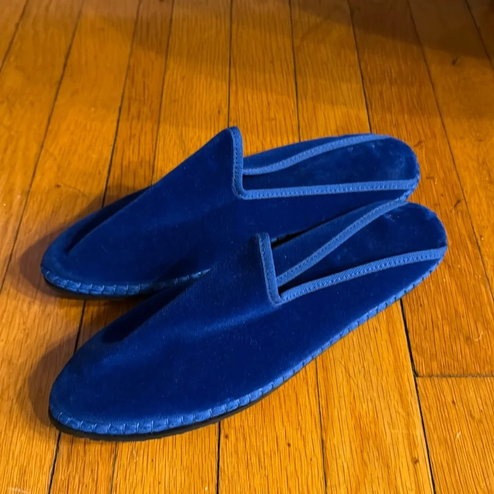 NEW Venetian Velvet Slipper Mules with Bicycle Tread soles sz 39 - Picture 1 of 3